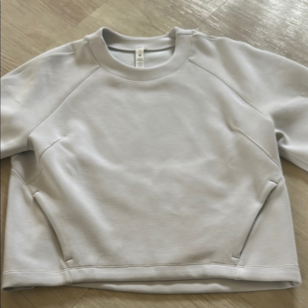 Lululemon Grayish white boxy Crewneck